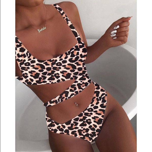 1pcs women swimming suit beachwear mononiki cross trriangle summer bandage leopard bikini set beach bathing suit swim wear, White;black
1pcs women swimming suit beachwear mononiki cross trriangle summer bandage leopard bikini set beach bathing suit swim wear, White;black