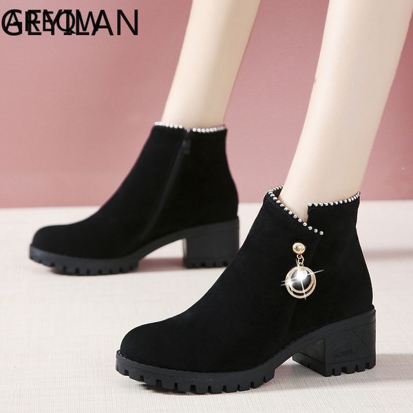 2019 autumn and winter ankle boots women's solid color suede shallow mouth round head high-heeled fashion wild women's boots, Black
2019 autumn and winter ankle boots women's solid color suede shallow mouth round head high-heeled fashion wild women's boots, Black