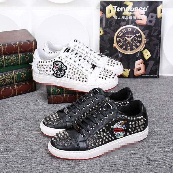 black and white men casual shoes leather material of sole flat shoes eu38-45 size ing