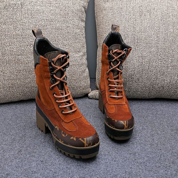 european station winter new short boots custom heel high heel martin boots retro comfortable leisure thick bottom motorcycle boots women, Black
european station winter new short boots custom heel high heel martin boots retro comfortable leisure thick bottom motorcycle boots women, Black