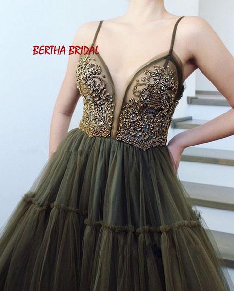 gorgeous prom dress long spaghetti straps sweetheart crystal beaded formal dress women elegant estidos de fiesta baratos, White;black
gorgeous prom dress long spaghetti straps sweetheart crystal beaded formal dress women elegant estidos de fiesta baratos, White;black