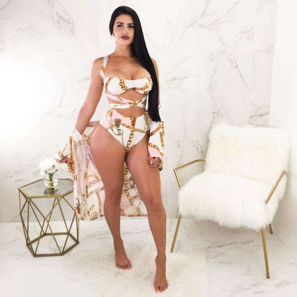 2020 cover up european and american new style fashion individuality split bikini tethered strap backless swimsuit beach
2020 cover up european and american new style fashion individuality split bikini tethered strap backless swimsuit beach