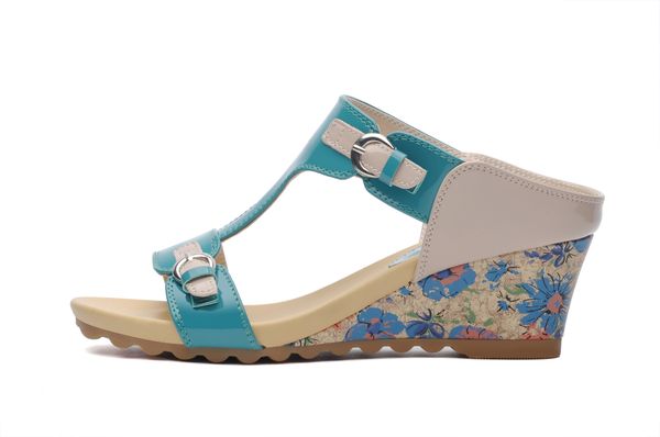 designer luxury european and american style explosion style open-toe deep mouth slippers t-shaped wedge heel women's shoes delivery of, Black
designer luxury european and american style explosion style open-toe deep mouth slippers t-shaped wedge heel women's shoes delivery of, Black