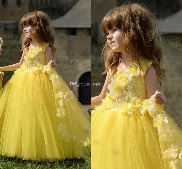 2020 latest yellow lace girls pageant dresses florals ruffle skirt ball gown christmas party gowns kids formal wear sleeveless, White;red
2020 latest yellow lace girls pageant dresses florals ruffle skirt ball gown christmas party gowns kids formal wear sleeveless, White;red