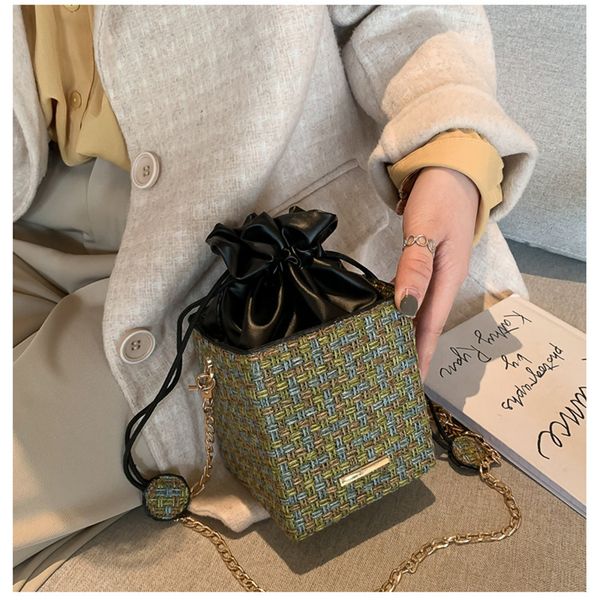 fashion drawstring bucket women shoulder bags flap ladies handbags box shape luxurious handbags bags for women 2019sac a main
fashion drawstring bucket women shoulder bags flap ladies handbags box shape luxurious handbags bags for women 2019sac a main
