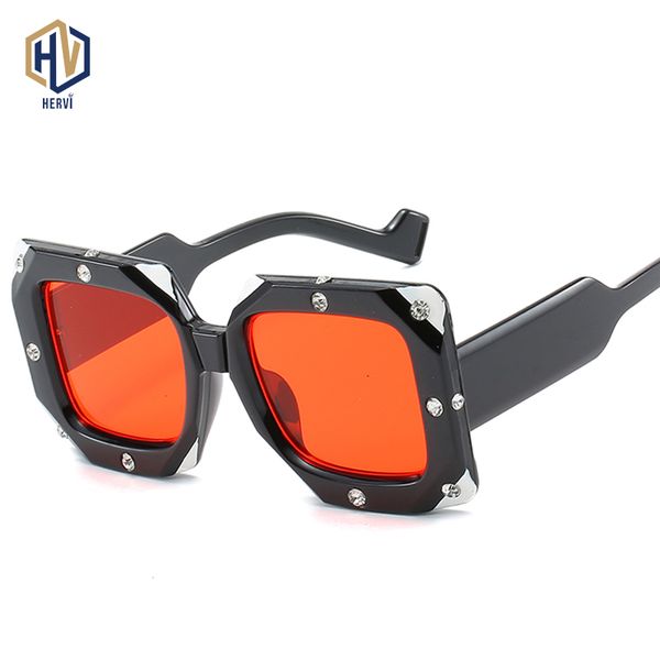ladies rhinestone square sunglasses 2019 new style sun glasses brand design women big frame eyewear for outdoor shades goggles, White;black
ladies rhinestone square sunglasses 2019 new style sun glasses brand design women big frame eyewear for outdoor shades goggles, White;black