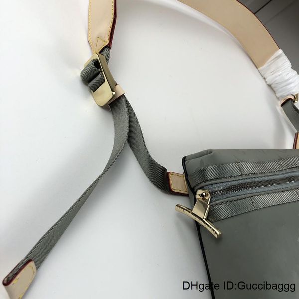 new.3889. messenger small postman bag for slanting, suitable for the fashionable choice of daily life: 26x18x4cm
new.3889. messenger small postman bag for slanting, suitable for the fashionable choice of daily life: 26x18x4cm