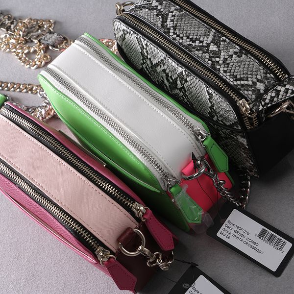 small camera bag square lock designer crossbody bag strawberry presbyopic package chain flip messenger bags leather designer handbags
small camera bag square lock designer crossbody bag strawberry presbyopic package chain flip messenger bags leather designer handbags