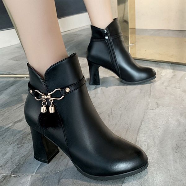 crystal black ankle boots for women pu leather waterproof snow boots women shoes square heel platform zapatos de muj
crystal black ankle boots for women pu leather waterproof snow boots women shoes square heel platform zapatos de muj