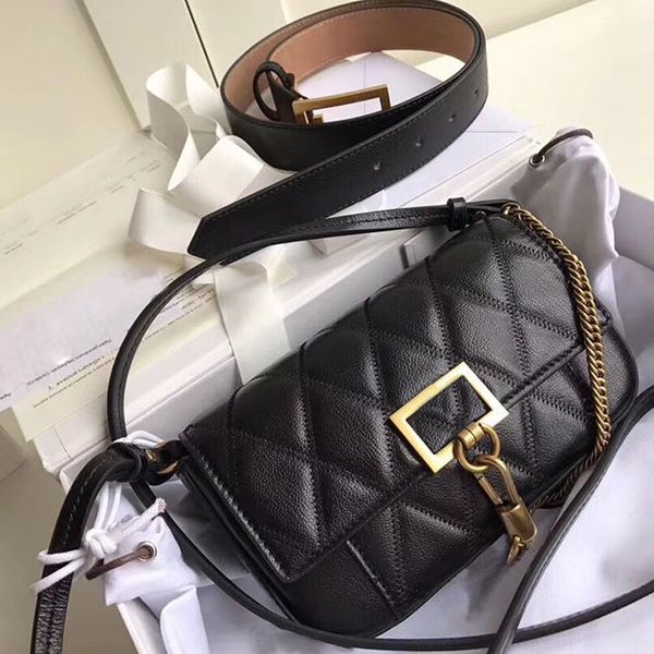 2019 tote small handbag female shell bag chain classic inclined shoulder bags fashion coated deliver size18cm
2019 tote small handbag female shell bag chain classic inclined shoulder bags fashion coated deliver size18cm