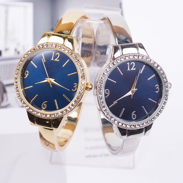 bracelet watch luxury rhinestone diamond wristwatch ladies fashion accessory casual quartz watches for women gold and silver, Slivery;brown
bracelet watch luxury rhinestone diamond wristwatch ladies fashion accessory casual quartz watches for women gold and silver, Slivery;brown