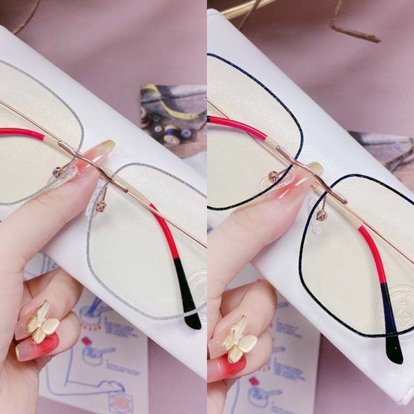 2020 big g beauty mirror flash cosmetic pink polygon irregular women's plain glasses frameless plain glasses, Silver
2020 big g beauty mirror flash cosmetic pink polygon irregular women's plain glasses frameless plain glasses, Silver