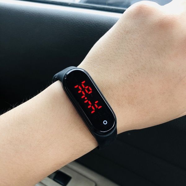 cynlu black technology temperature measurement led electronic student temperature detection bracelet advertising gift table bracelet w, Blue
cynlu black technology temperature measurement led electronic student temperature detection bracelet advertising gift table bracelet w, Blue