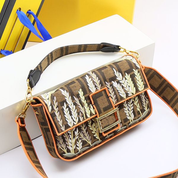 lady wallets purses fashion detachable shoulder strap f letter embroidery internal cowhide baguette package ing
lady wallets purses fashion detachable shoulder strap f letter embroidery internal cowhide baguette package ing