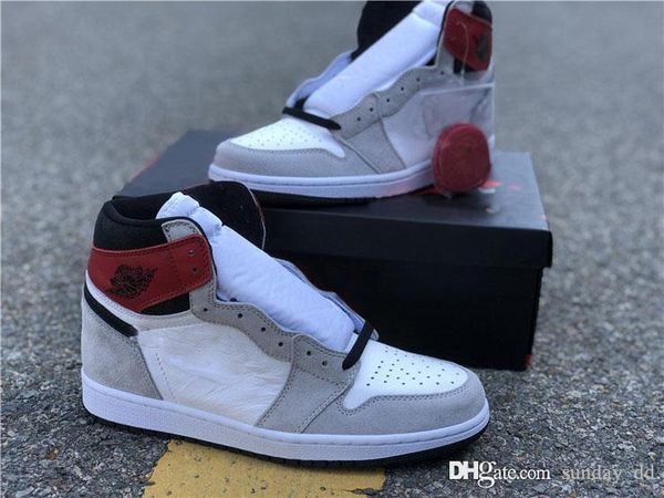 air aauthentic 1 high og retro white black light smoke grey men basketball shoes 555088-126 1s varsity red man sports sneakers with box
air aauthentic 1 high og retro white black light smoke grey men basketball shoes 555088-126 1s varsity red man sports sneakers with box