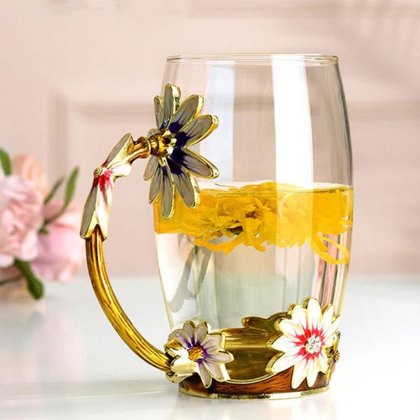 enamel daisy novelty tea glass cup lead-chrysanthemum carved cup with spoon set wedding personality delicate gift
enamel daisy novelty tea glass cup lead-chrysanthemum carved cup with spoon set wedding personality delicate gift