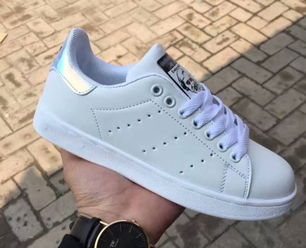 Wholesale Classic casual shoes new stan shoes fashion smith sneakers casual leather men women sport running shoes 36-44
Wholesale Classic casual shoes new stan shoes fashion smith sneakers casual leather men women sport running shoes 36-44
