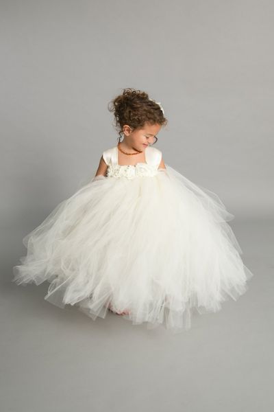 2019 latest cute little girls dresses white holy tulle square neckline handmade flowers high waist kids pageant dresses girls party gowns, White;blue
2019 latest cute little girls dresses white holy tulle square neckline handmade flowers high waist kids pageant dresses girls party gowns, White;blue