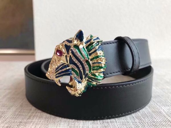 2019 new alloy buckle leather belt men smooth buckle belt designer belts of men jeans belt, Black;brown
2019 new alloy buckle leather belt men smooth buckle belt designer belts of men jeans belt, Black;brown