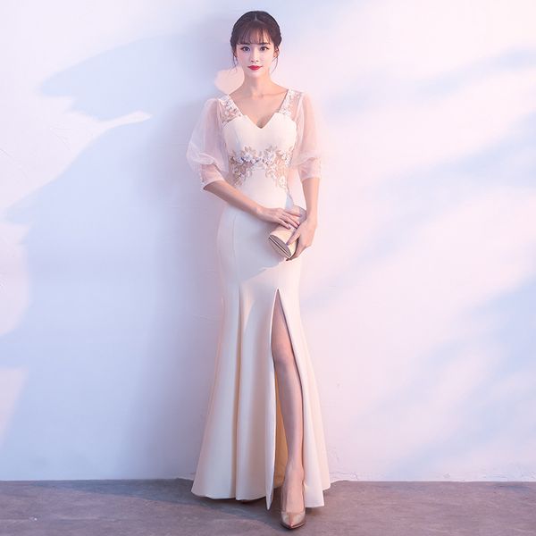 2019 new evening party dress white elegant female high fork cheongsam mermaid fishtail dress qipao vestidos de festa, Red
2019 new evening party dress white elegant female high fork cheongsam mermaid fishtail dress qipao vestidos de festa, Red