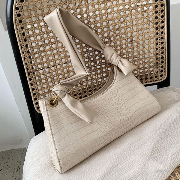 women handbag 2020 new summer fashion crocodile pattern crossbody messenger bag vintage small square shoulder bag tote
women handbag 2020 new summer fashion crocodile pattern crossbody messenger bag vintage small square shoulder bag tote