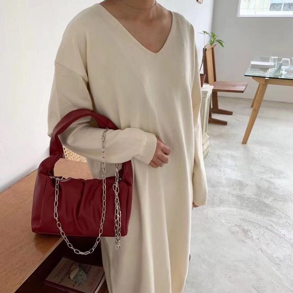2019 fashion pleated handbags women personality soft leather bucket bag solid color chain shoulder messenger bag
2019 fashion pleated handbags women personality soft leather bucket bag solid color chain shoulder messenger bag