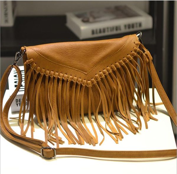 2019 new ladies casual hashi envelope tassel bag fashion one-shoulder messenger bag minipu leather handbag size:26x16x3cm
2019 new ladies casual hashi envelope tassel bag fashion one-shoulder messenger bag minipu leather handbag size:26x16x3cm