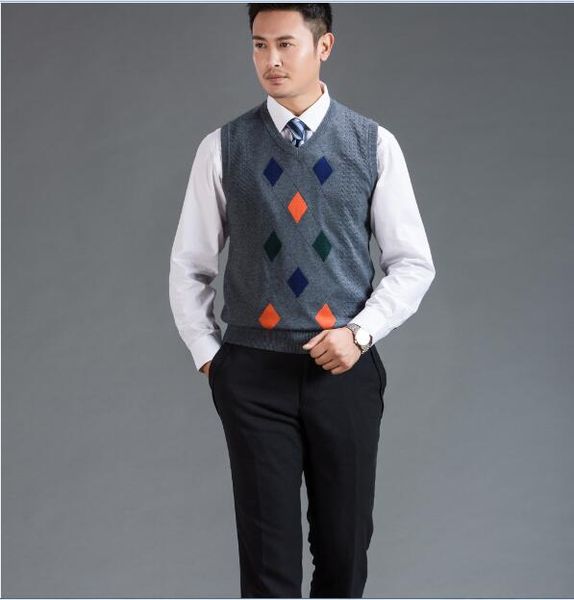 2016 new autumn winter warm cashmere sweater vest men classic sleeveless argyle pattern pullover sweater, Black;white
2016 new autumn winter warm cashmere sweater vest men classic sleeveless argyle pattern pullover sweater, Black;white