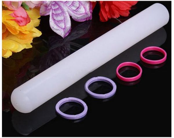 white 22cm non-stick glide fondant rolling pin fondant cake dough roller decorating cake roller crafts baking cooking tool
white 22cm non-stick glide fondant rolling pin fondant cake dough roller decorating cake roller crafts baking cooking tool