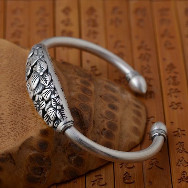 s990 pure silver openwork flowers rich bracelets thai silver adjustable size women's bracelet, Black
s990 pure silver openwork flowers rich bracelets thai silver adjustable size women's bracelet, Black
