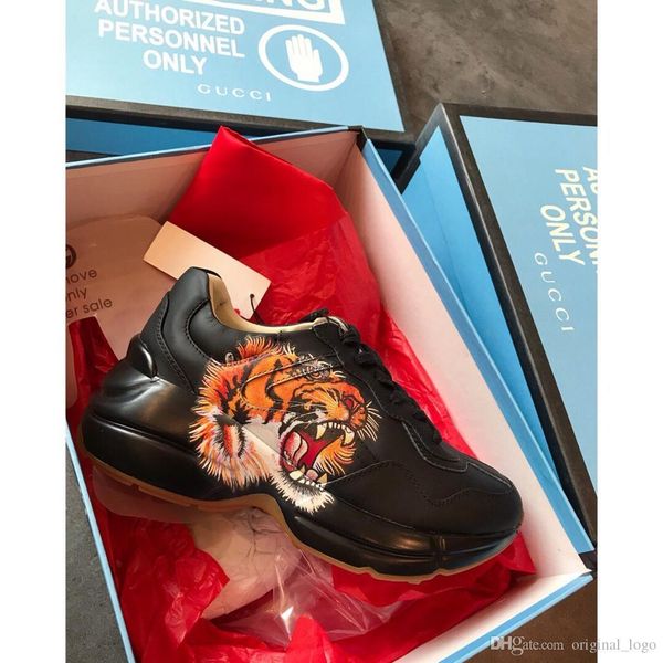 luxury men casual leather walking sneaker running shoes sports sneakers with box 36, Black
luxury men casual leather walking sneaker running shoes sports sneakers with box 36, Black