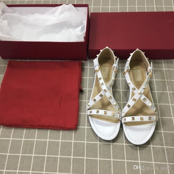 f1024 luxury women shoes designer flip flops sandals slingback flat designer sandals fashion rivets black white designer shoes size 35-41
f1024 luxury women shoes designer flip flops sandals slingback flat designer sandals fashion rivets black white designer shoes size 35-41