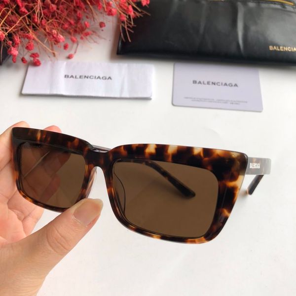 fashion summer beach man woman sunglasses brand mens womens sunglasses model b0047 6 color option with box, White;black
fashion summer beach man woman sunglasses brand mens womens sunglasses model b0047 6 color option with box, White;black