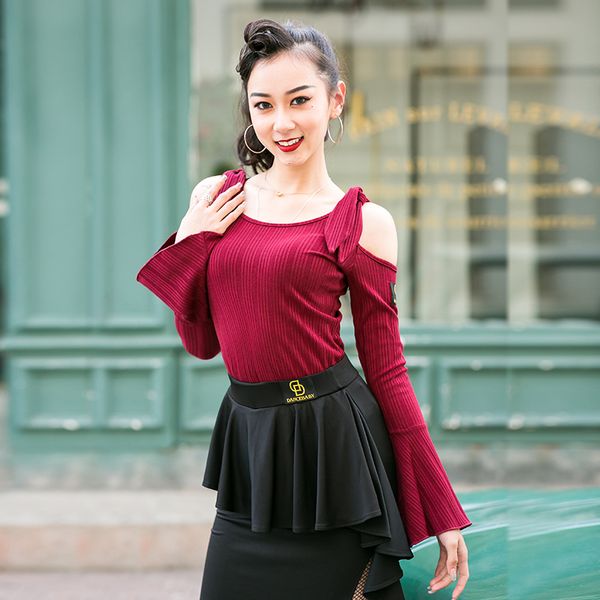 latin dance women tango salsa samba cha cha rumba ballroom performance rave outfit flared sleeve practice wear dc3313, Black;red
latin dance women tango salsa samba cha cha rumba ballroom performance rave outfit flared sleeve practice wear dc3313, Black;red