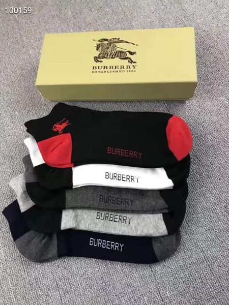 new fashion men women sport socks cotton couple luxury designer socks for men size, Black
new fashion men women sport socks cotton couple luxury designer socks for men size, Black