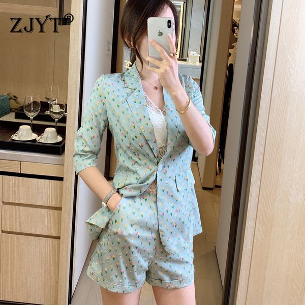 summer shorts suit women 2020 high fashion turn down collar print blazer and shorts 2 piece set lady office work outfit, White
summer shorts suit women 2020 high fashion turn down collar print blazer and shorts 2 piece set lady office work outfit, White