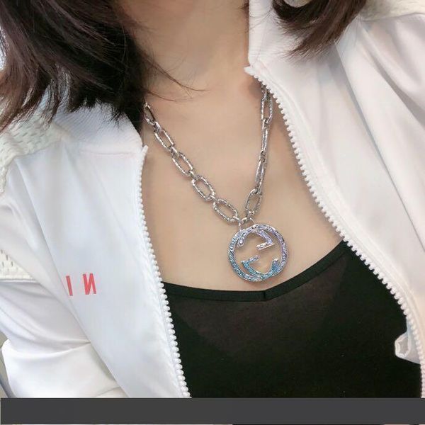 роскошные дизайнерские ювелирные изделия женщины ожерелье новая модель 2019 идет в продажу фиксированный круглый кулон ожерелье драгоценные, Silver
роскошные дизайнерские ювелирные изделия женщины ожерелье новая модель 2019 идет в продажу фиксированный круглый кулон ожерелье драгоценные, Silver