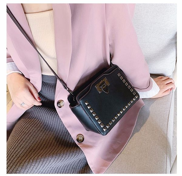 2019 hot sale quality Vintage Ladies Clutch Bags Cross body Purse for Ladies Shoulder Leather women shoulder Cross body Purse Tehuitao/9
2019 hot sale quality Vintage Ladies Clutch Bags Cross body Purse for Ladies Shoulder Leather women shoulder Cross body Purse Tehuitao/9