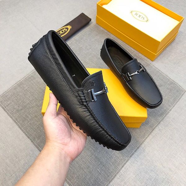 luxury men's business formal wear leather shoes fashion design brand classic retro pure black soft bottom office casual are suitable je
luxury men's business formal wear leather shoes fashion design brand classic retro pure black soft bottom office casual are suitable je