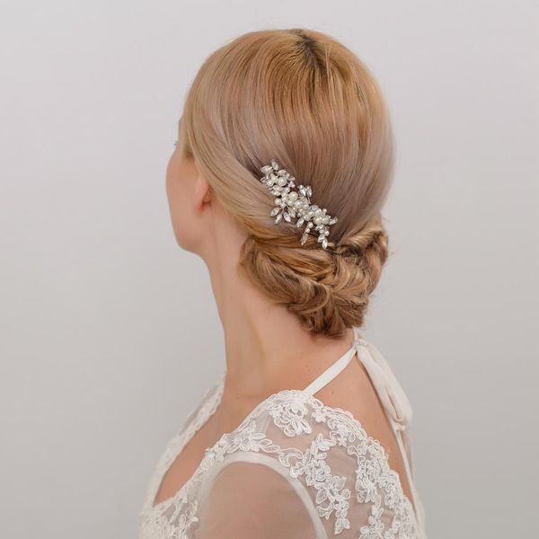 trixy h13 pearls wedding hair combs for bride crystal rhinestones women hairpins bridal headpiece hair jewelry accessories
trixy h13 pearls wedding hair combs for bride crystal rhinestones women hairpins bridal headpiece hair jewelry accessories