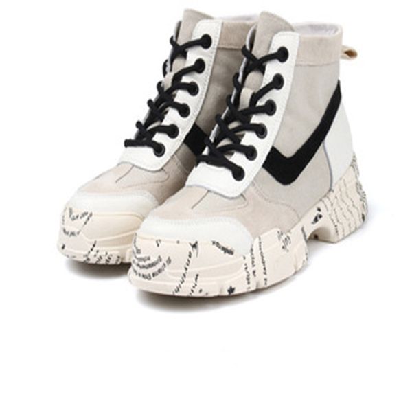 2019 autumn motion wind genuine leather martin boots female handsome wild joker short boot sole frenulum high help shoes snow boots, Black
2019 autumn motion wind genuine leather martin boots female handsome wild joker short boot sole frenulum high help shoes snow boots, Black
