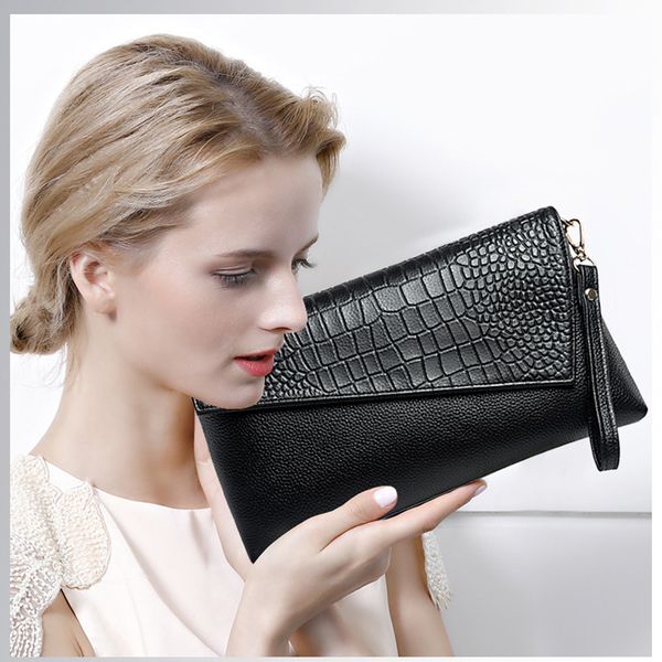 gneuine leather hand clutches crossbody bags for women envelope evening clutch bags first layer leather evening bag
gneuine leather hand clutches crossbody bags for women envelope evening clutch bags first layer leather evening bag
