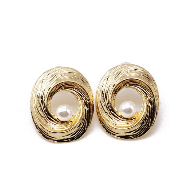 geometric elegant pearl alloy stud earring for women, trendy popular cute design simple stud earring, Golden;silver
geometric elegant pearl alloy stud earring for women, trendy popular cute design simple stud earring, Golden;silver