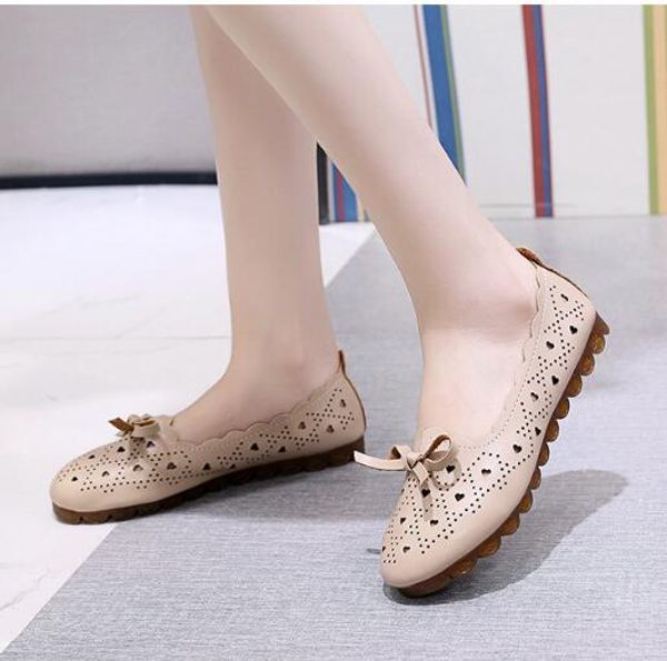 breathable doudou shoes new style women's shoes with hollow out non-slip soft bottom leisure soft leather flat for women, Black
breathable doudou shoes new style women's shoes with hollow out non-slip soft bottom leisure soft leather flat for women, Black