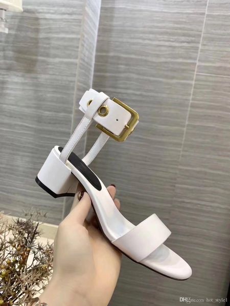 spring summer woman new style one-button strap sandals femal chunky heel peep toe sandals ladies brand style ankle metal buckle sandals, Black
spring summer woman new style one-button strap sandals femal chunky heel peep toe sandals ladies brand style ankle metal buckle sandals, Black