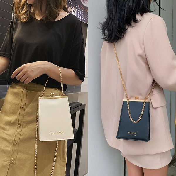 simple british fashion female bag 2020 summer fashion new handbag tote bag pu leather women handle shoulder
simple british fashion female bag 2020 summer fashion new handbag tote bag pu leather women handle shoulder
