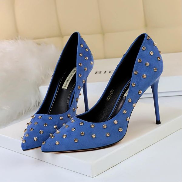 eoeodoit fashion heels shoes stud rivet pumps women high stiletto heel party wedding shoes formal pumps 9 cm heel, Black
eoeodoit fashion heels shoes stud rivet pumps women high stiletto heel party wedding shoes formal pumps 9 cm heel, Black