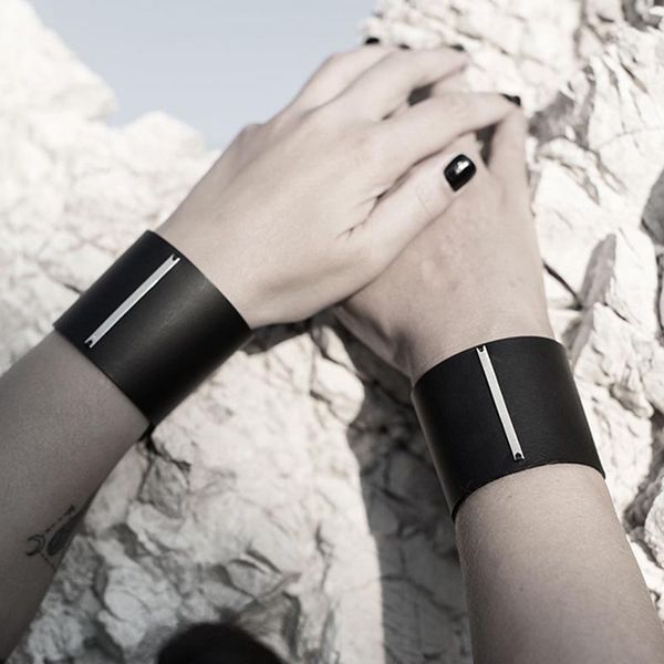 black genuine leather bracelet for women punk simple blank design amazing width warp bracelet homme jewelry, Golden;silver
black genuine leather bracelet for women punk simple blank design amazing width warp bracelet homme jewelry, Golden;silver