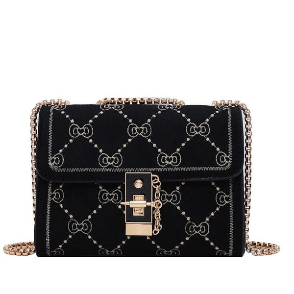 men and women the holiday gift bag leather handbags leather shoulder bag satchel bag a generation of fat korean fashi
men and women the holiday gift bag leather handbags leather shoulder bag satchel bag a generation of fat korean fashi