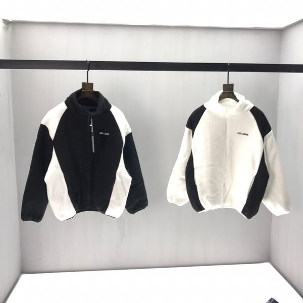 2020 fashion heavy-duty watermarking jeans jacket matching leather brand details of men and women perfectly make old water washing process, Black;brown
2020 fashion heavy-duty watermarking jeans jacket matching leather brand details of men and women perfectly make old water washing process, Black;brown